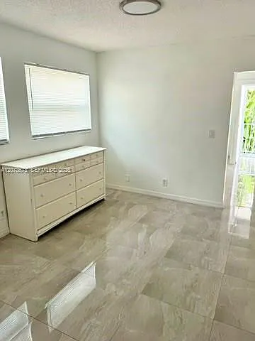 6201 SW 37th Ct #3B — Photo 3