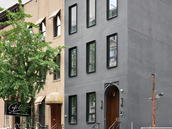 317 West 51st Street image 12 of 13