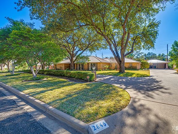4th image of 2645 Vista Del Arroyo Dr