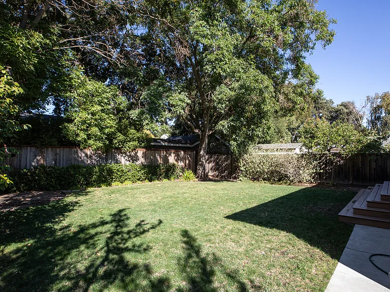 457 7th Ave — Photo 19