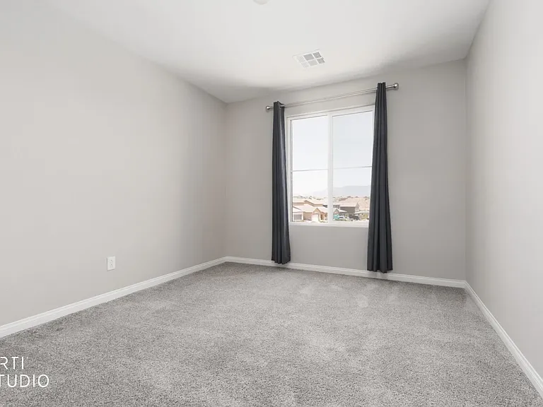679 Corona Way — Photo 16
