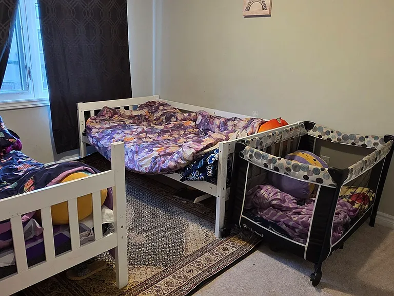 706 Trigoria Cres — Photo 16