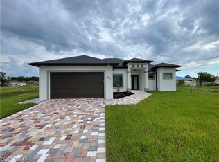 4101 33rd St SW, Lehigh Acres, FL 33976