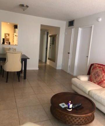 4th image of 1228 West Ave APT 314