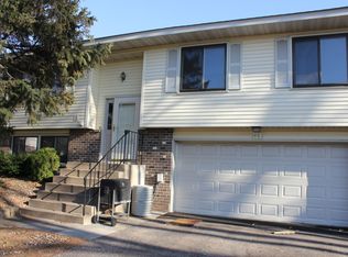 483 98th Ave NE, Blaine, MN 55434