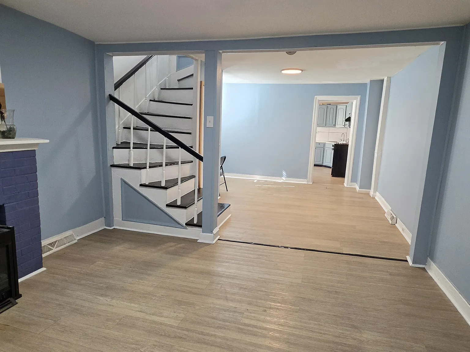 3 bed, 1602 sqft, $1,850 — Photo 2