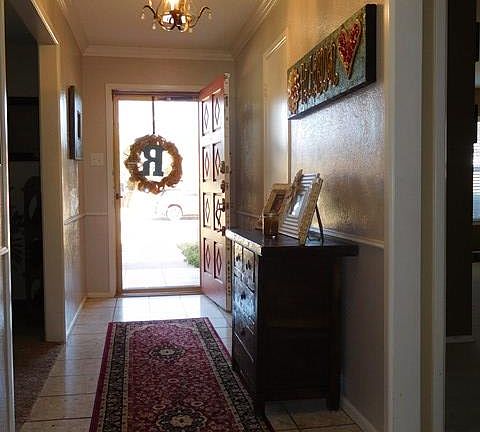 3rd image of 2823 Auburn Dr