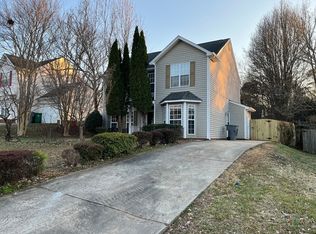 8411 Blue Aster Ln, Charlotte, NC 28269