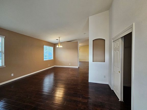 5th image of 3201 Dauphine St