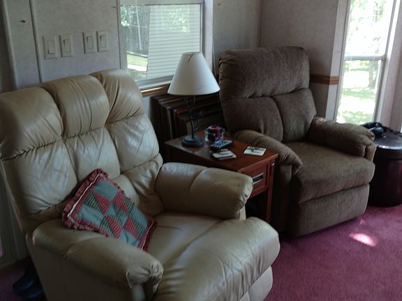 5th image of 22931 185 St #311