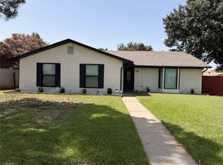 1262 Valencia Ln, Lewisville, TX 75067