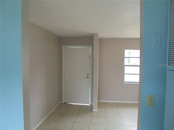 5th image of 1 E Hammon Dr