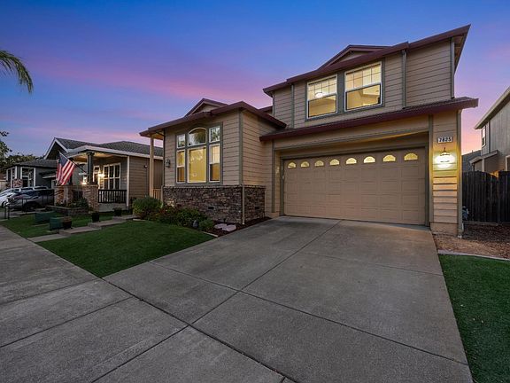 3rd image of 7825 Carano Way
