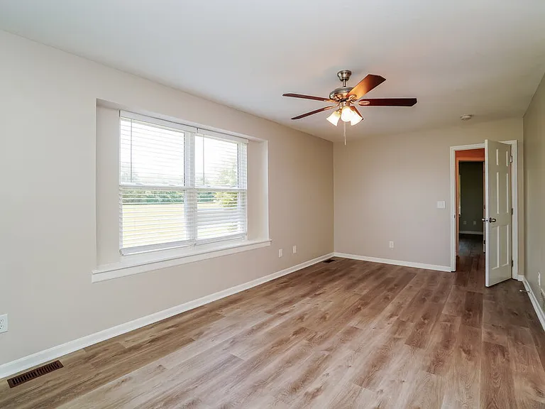 486 Rambling Brook Dr — Photo 13