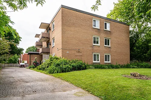 52 Hiawatha St #301 Photo 1