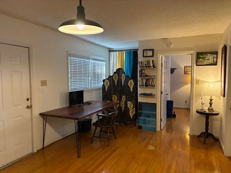 1 Washington Ave — Photo 3