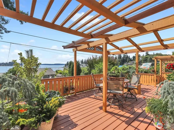 4303 77th Place NW, Tulalip, WA 98271
