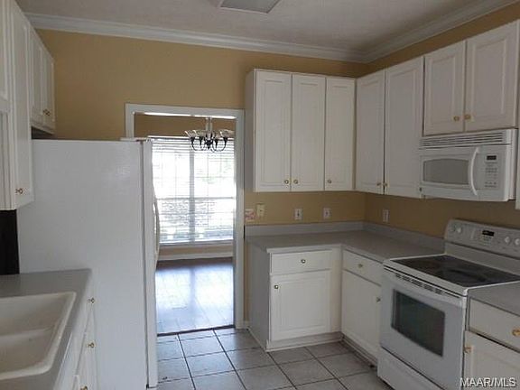 5th image of 7325 Wimberly Ln