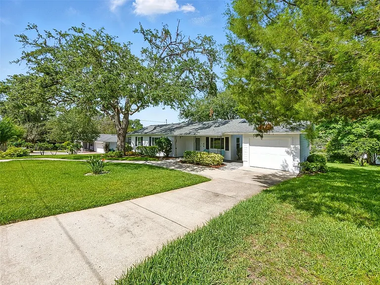 1426 Crestview Dr — Photo 38