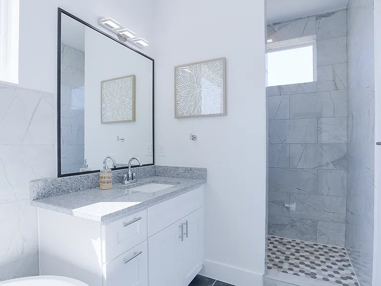 2805 Weisenberger St #503 — Photo 22