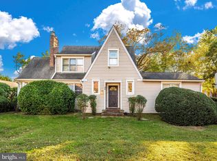 90 Bar Harbor Rd, Pasadena, MD 21122