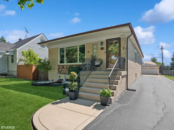 5315 1/2 S Madison Ave, La Grange, IL 60525