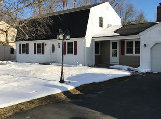 1341 E Oak Park Ave, Des Moines, IA 50316