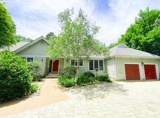 24 Hayes Ln, Lexington, MA 02420