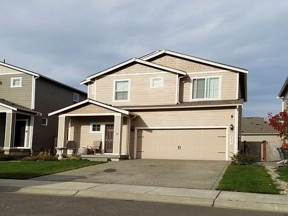 2nd image of 2027 193rd St E
