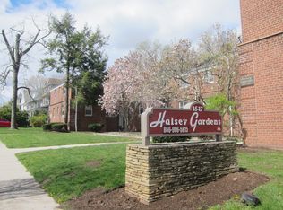 17 Fairview Ave APT 4, South Orange, NJ 07079