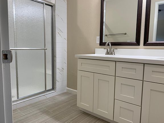 5th image of 3006 Dorchester Ct