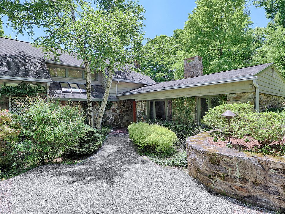 26 Wells Hill Road