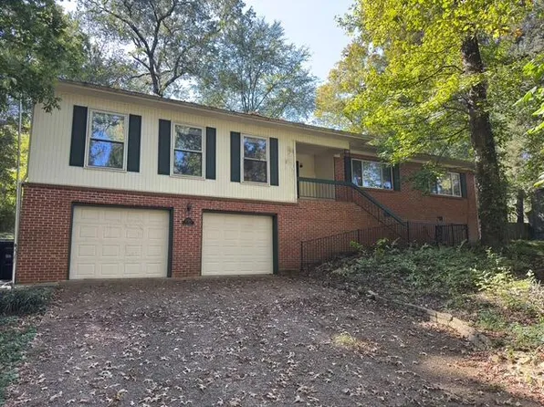 2506 Goff Dr, Batesville, AR 72501