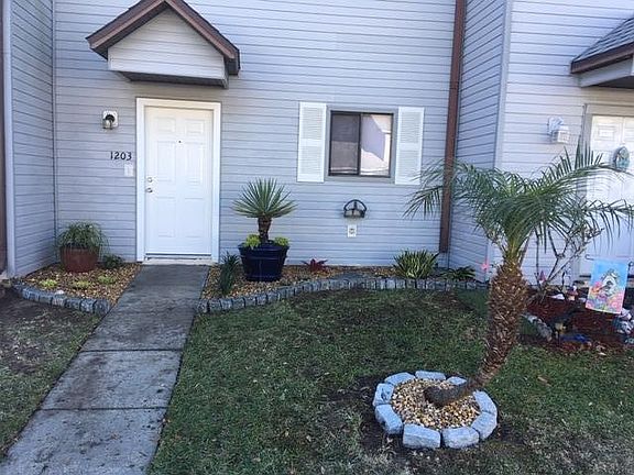 updated landscaping at front entrance!