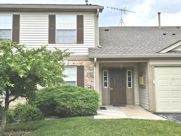 1321 N Red Oak Cir Unit 1, Round Lake Beach, IL 60073