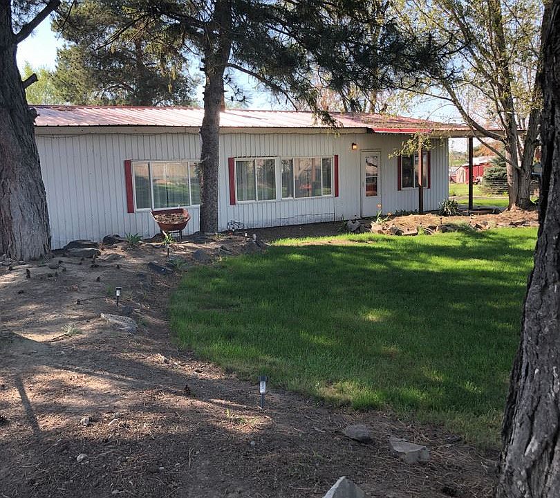 1st image of 4884 Road L.9 NE