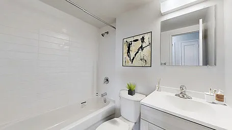 730 Dovercourt Rd — Photo 6
