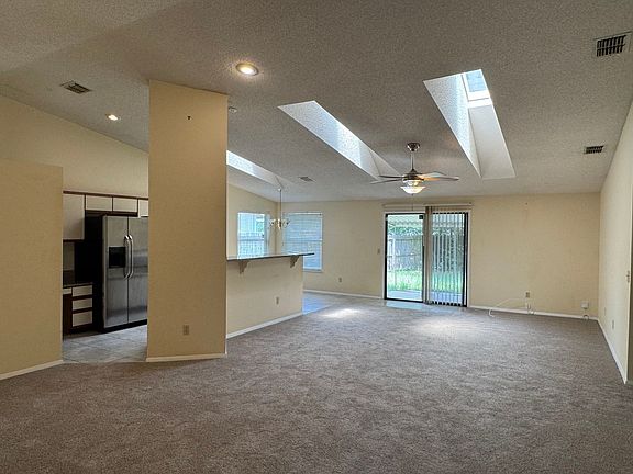 2nd image of 8055 Creedmoor Dr