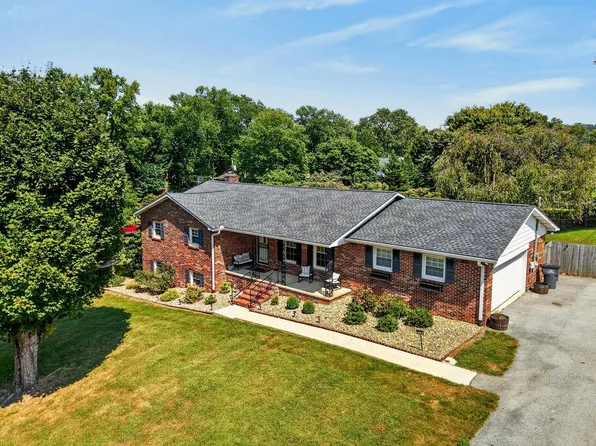 545 Whitson Chapel Rd, Cookeville, TN 38506