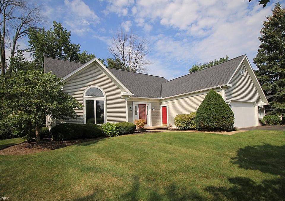 1st image of 2041 Fairway Blvd