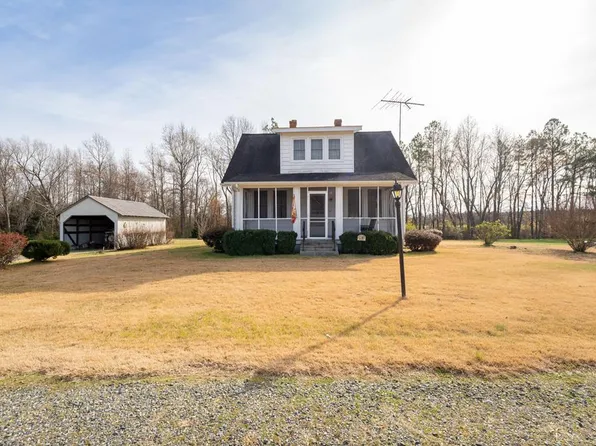 1358 Howerton Rd, Dunnsville, VA 22454