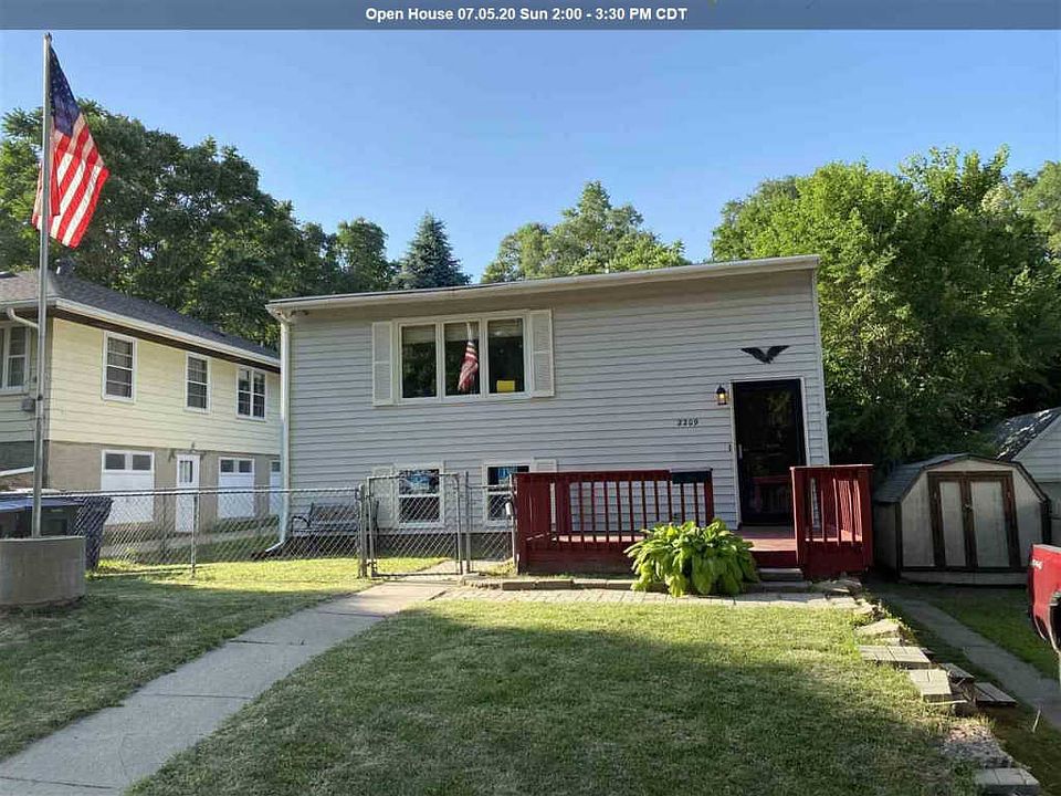 1st image of 2209 W 6th St