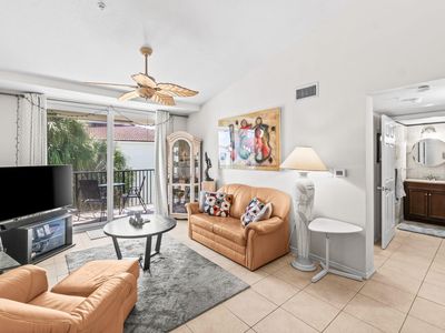 320 Villa Circle, Boynton Beach, FL, 33435