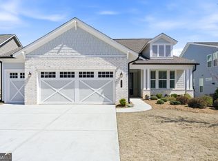 253 Chatuge Dr, Hoschton, GA