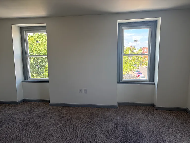 335 N Saunders Ave #1 — Photo 12