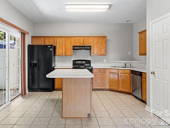 5th image of 3110 Summerfield Ridge Ln