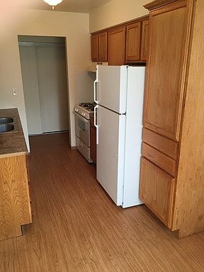 4th image of 3300 Douglas Dr N APT 06