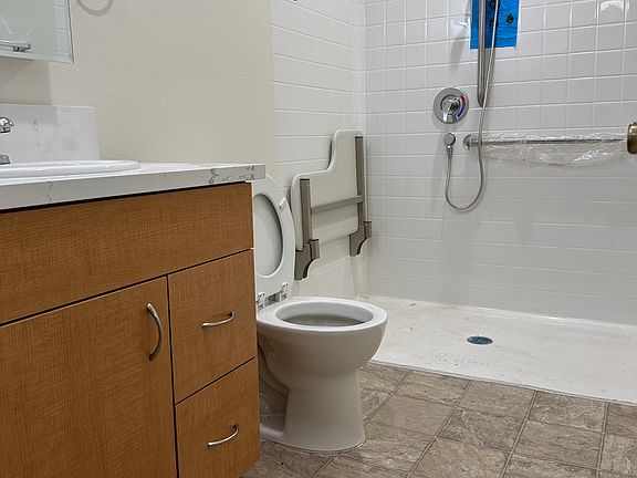 3rd image of 417 E Badillo St #11