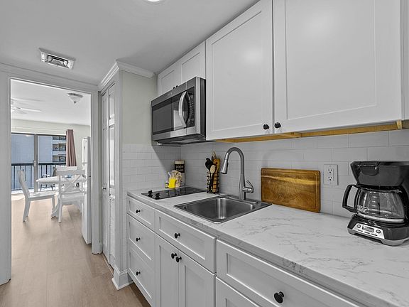 4th image of 7500 N Ocean Blvd. #6054