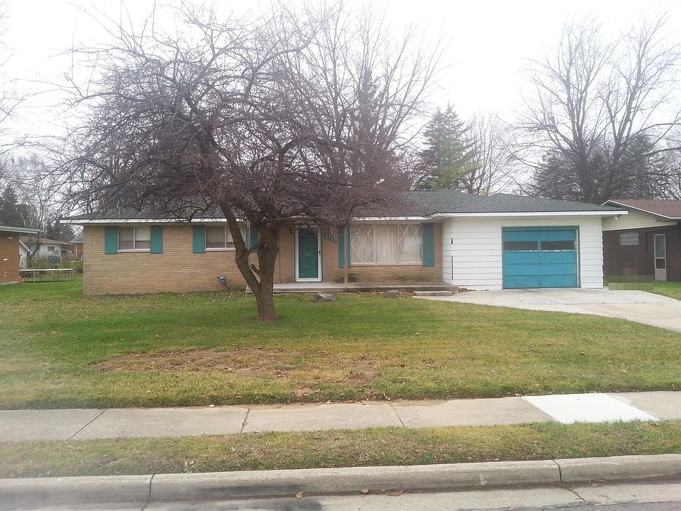 1st image of 3512 Creekwood Dr